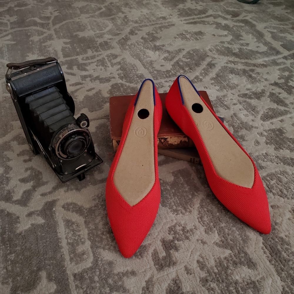 Rothy's Flame Red Point Flat, Sz 8